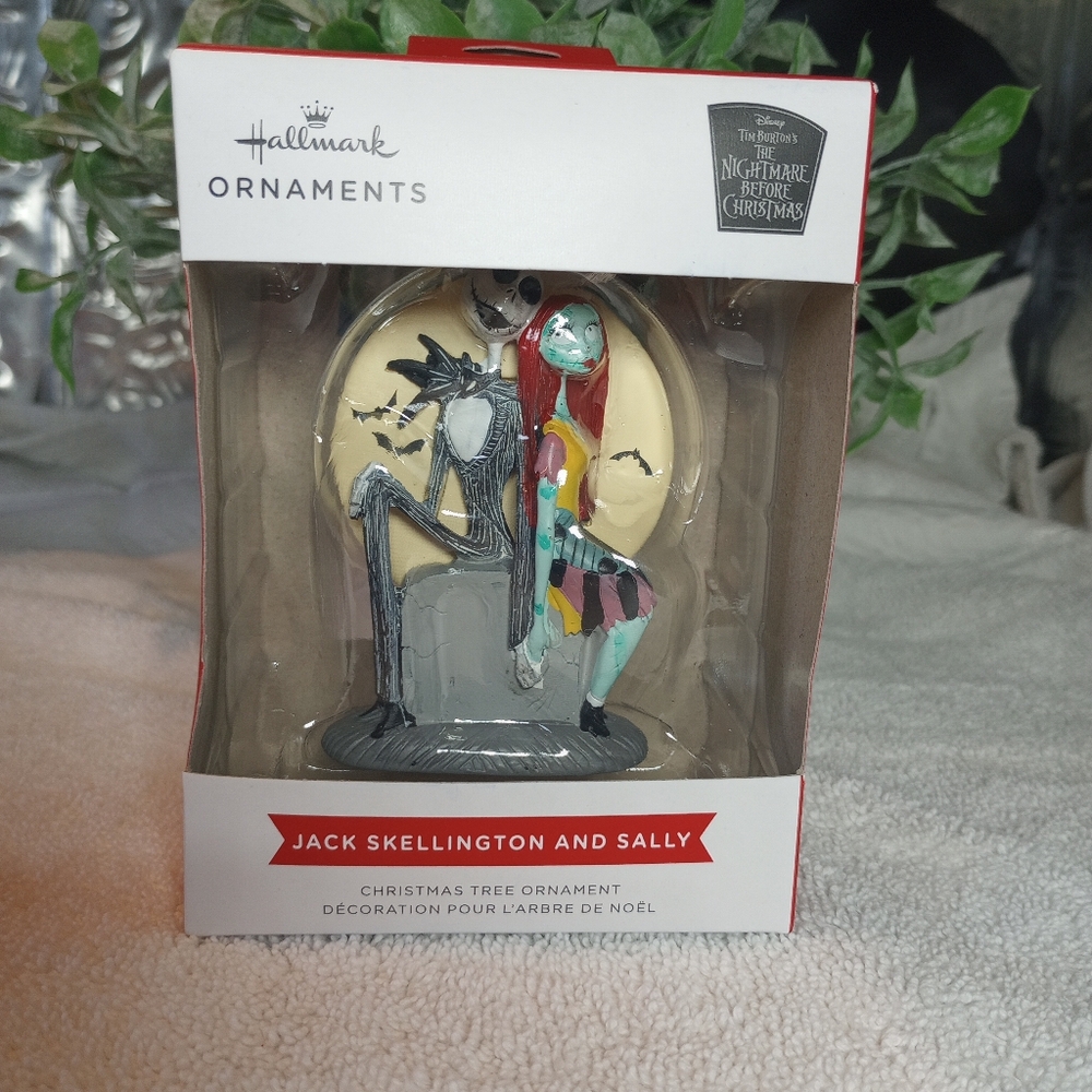 Hallmark NIB Jack Skellington and Sally The Nightmare Before Christmas Brand New